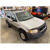 Image 10 : PARKSVILLE - 2002 FORD ESCAPE GRAY 327339 KMS - PA28736