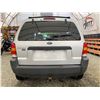 Image 17 : PARKSVILLE - 2002 FORD ESCAPE GRAY 327339 KMS - PA28736