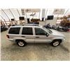 Image 13 : PARKSVILLE - 2004 JEEP GRAND CHEROKEE SILVER 145253 MILES - B227952