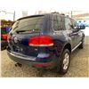 Image 14 : PARKSVILLE - 2005 VOLKSWAGEN TOUAREG BLUE 183437 KMS - D051496