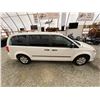 Image 12 : PARKSVILLE - 2013 DODGE GRAND CARAVAN WHITE 254272 KMS - B530468