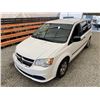 Image 4 : PARKSVILLE - 2013 DODGE GRAND CARAVAN WHITE 254272 KMS - B530468