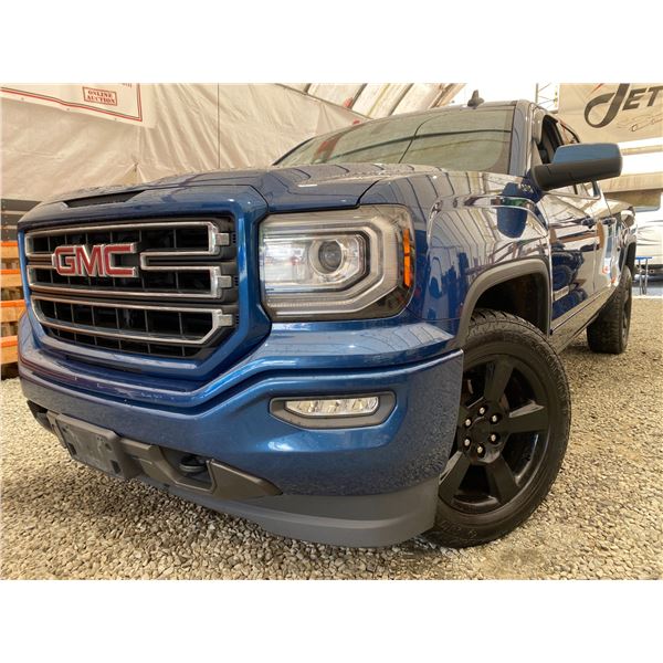 PARKSVILLE - 2017 GMC SIERRA BLUE 196439 KMS - B341776