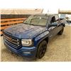 Image 4 : PARKSVILLE - 2017 GMC SIERRA BLUE 196439 KMS - B341776