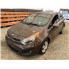 Image 3 : PARKSVILLE - 2013 KIA RIO BROWN 194761 KMS - J790002