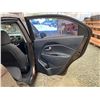 Image 41 : PARKSVILLE - 2013 KIA RIO BROWN 194761 KMS - J790002