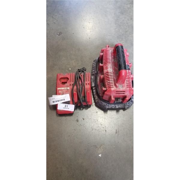 MILWAUKEE SIX PACK CHARGER, TESTED WORKING