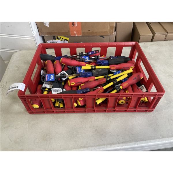 ASSORTED SCREWDRIVERS AND NUT DRIVERS