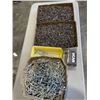 Image 1 : 2 TRAYS OF NAILS AND BOX OF THREADED TENSIONING BOLTS