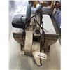 Image 1 : ALUMINUM CHOP SAW 10" CHOP SAW