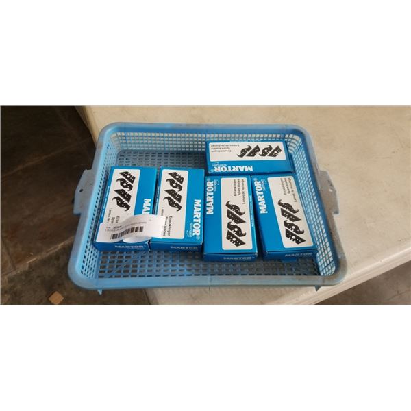 5 BOXES OF MARTOR SOLINGEN SPARE KNIFE BLADES