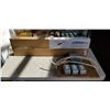 Image 1 : POWER BOX W/ OUTLETS AND CORD MANAGEMENT KIT
