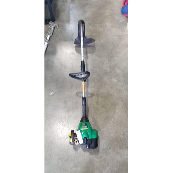 WEEDEATER FEATHERLIGHT GAS WEED TRIMMER