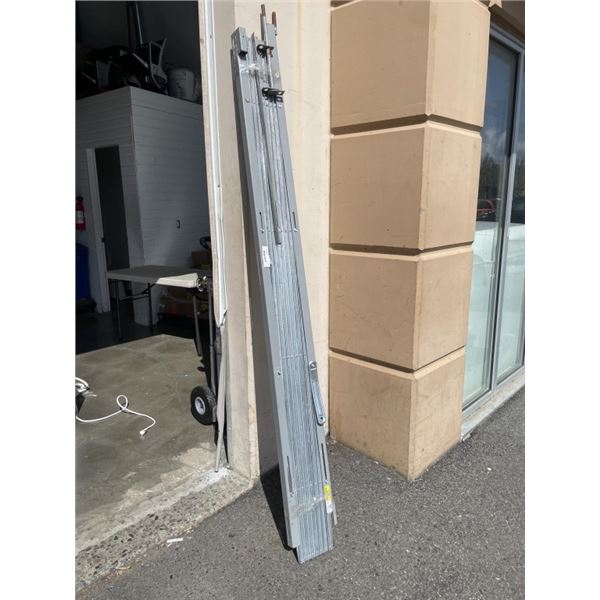 ULINE FOLDING SECURITY GATE 22-24'X7'