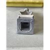 Image 5 : 2 BOXES OF ALUMINUM FENCE COMPONENTS