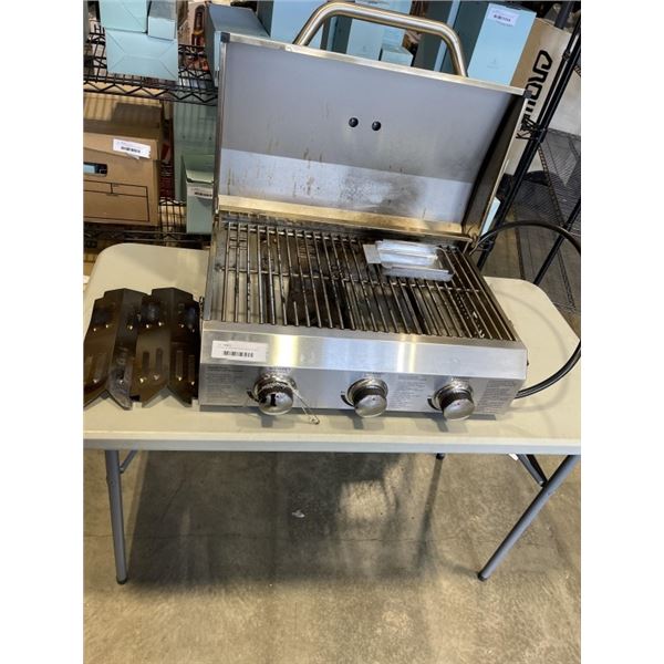 STAINLESS NXR PORTABLE PROPANE BBQ