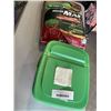 Image 1 : SCOTTS FALL LAWN FOOD  AND LAWN CARE KIT