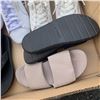 Image 7 : BOX OF SIZE 7 RUNNERS AND SUMMER FOOTWEAR