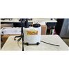 Image 1 : CHAPIN PROFESSIONAL SPRAYER