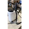 Image 3 : CHAPIN PROFESSIONAL SPRAYER