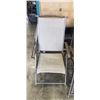 Image 2 : 4 FOLDING PATIO CHAIRS