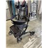 Image 2 : HUGO FOLDING WALKER EXPLORE X FRAME