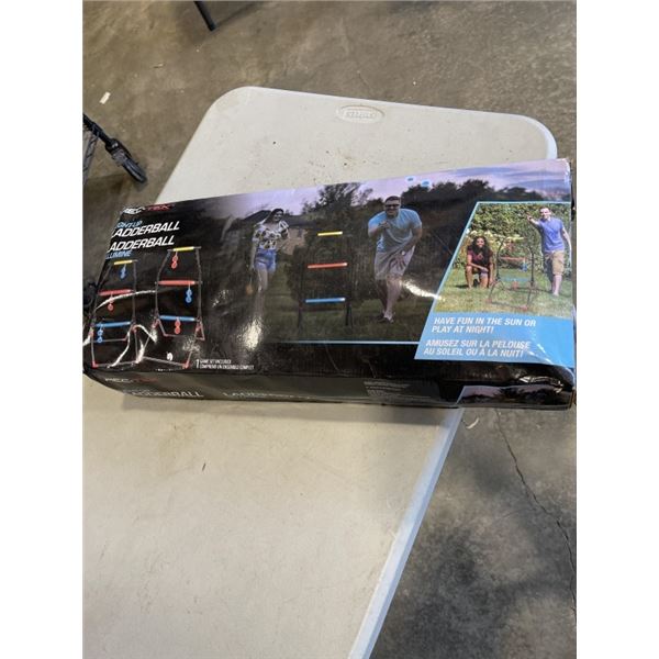 LIGHT UP LADDER BALL SET