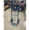 Image 1 : GREEN UPRIGHT DOLLY