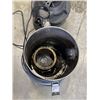 Image 4 : KUBOTA STAINLESS SHOP VAC