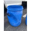 Image 4 : 3 FOOD GRADE PLASTIC DRUMS (40 LITRE CAPACITY EACH) NO LIDS
