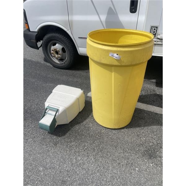 BLIZ POUR N STOP DISPENSER AND PLASTIC DRUM (200 LITRE CAPACITY) NO LID