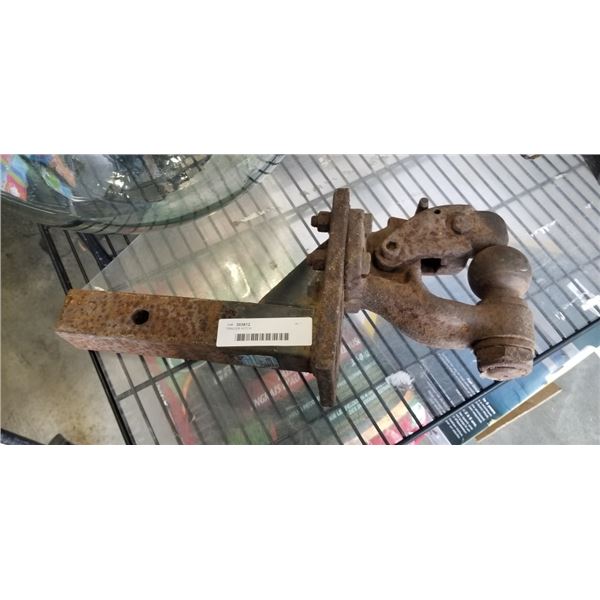 TRAILER HITCH