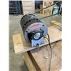 Image 3 : 14" ROCKWELL BAND SAW MOUNTED ON ROLLING WOODEN STAND