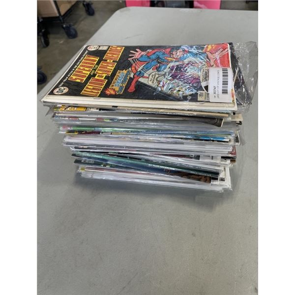 LARGE LOT OF VINTAGE COMICS
