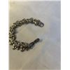 Image 2 : HEAVY VINTAGE SILVER TONE BRACELET