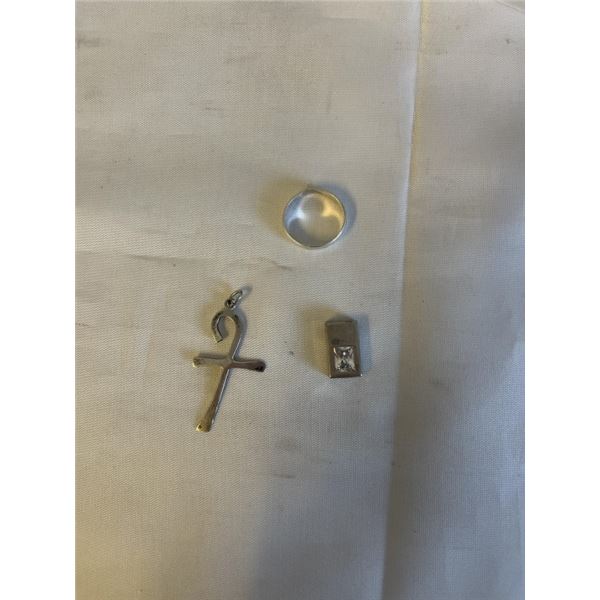 STERLING SILVER PENDANT, RING BAND AND CROSS PENDANT