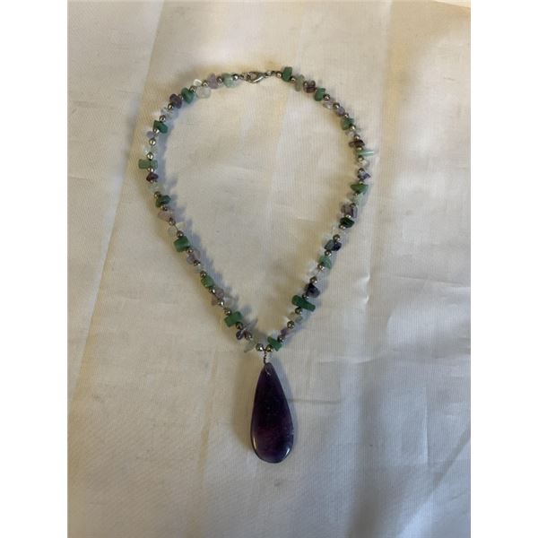 NATURAL STONES W/ SILVER BEADS NECKLACE
