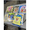 Image 4 : LOT OF VINTAGE KIDS BOOK AND SEALED WHINNIE THE POOH
