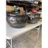 Image 2 : PAIR OF PORCELAIN PLANTER POTS 18" DIAMETER