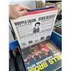 Image 4 : LARGE TOTE OF RECORDS