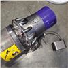 Image 3 : DYSON V10 ABSOLUTE CORDLESS STICK VACUUM - TESTED WORKING, RETAIL $799