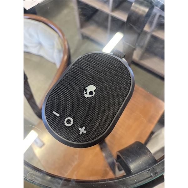 SKULLCANDY KILO WATERPROOF BLUETOOTH PORTABLE SPEAKER - TESTED WORKING