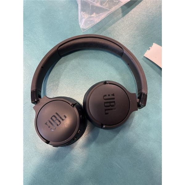 JBL TUNE 660NC NOISE CANCELLING HEADPHONES - TESTED WORKING