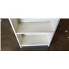 Image 2 : WHITE BOOKSHELF