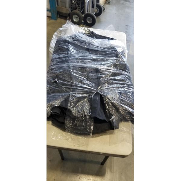 APPROX 15 BLACK SIZE LARGE DRESS SHIRTS