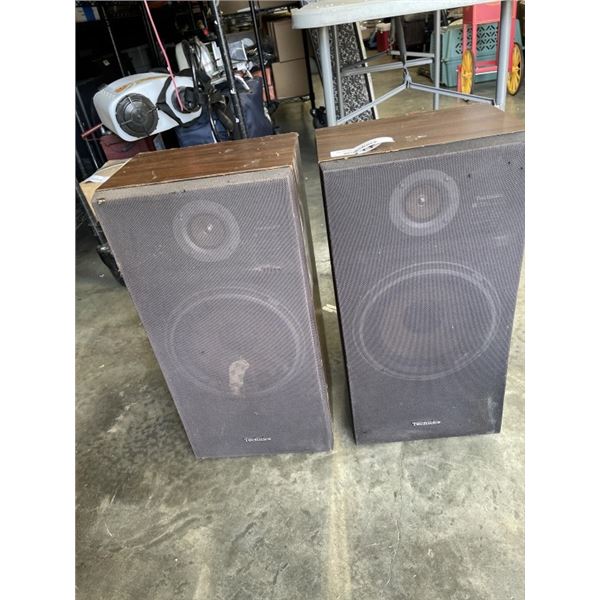 PAIR OF TECHNICS SB-L31 SPEAKERS