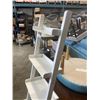 Image 3 : WHITE LADDER SHELF
