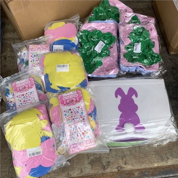 BOX OF NEW SILICONE BAKING MOLDS, BUNNY CARRY BAGS AND EASTER SETS
