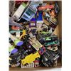 Image 3 : ASSORTED KIDS TOYS, DINOSAURS AND COLLECTORS CARS