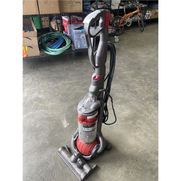 DYSON UPRIGHT VACUUM